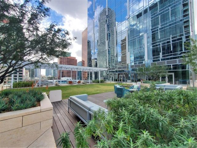 877 Francisco Street 521, Los Angeles, CA 90017