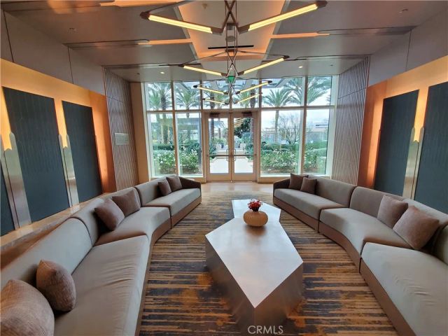 877 Francisco Street 521, Los Angeles, CA 90017