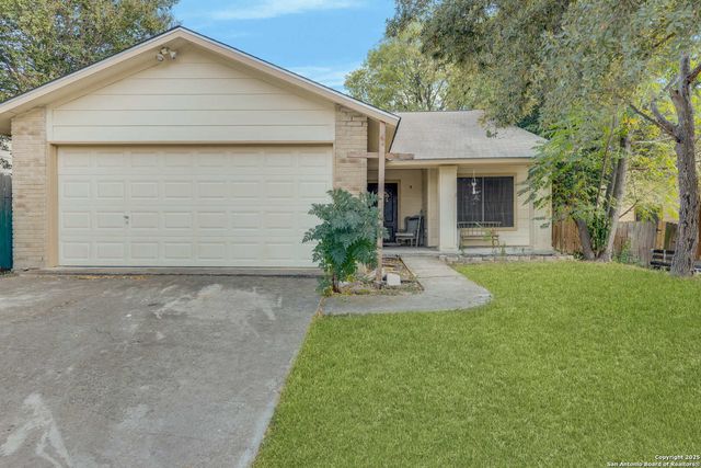 8308 Spring Town, Converse, TX 78109
