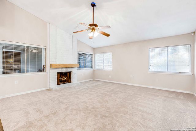 8308 Spring Town, Converse, TX 78109