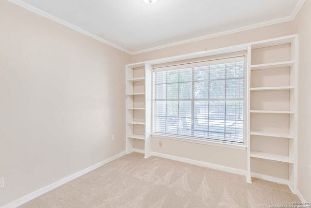 8308 Spring Town, Converse, TX 78109