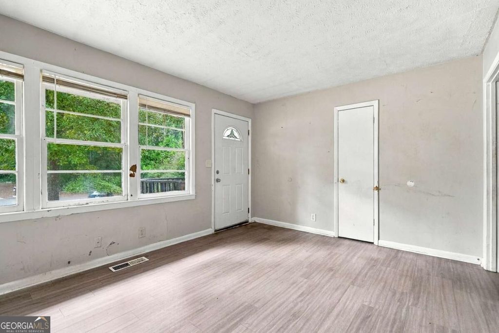 4374 Lincoln Jones Road, Ellenwood, GA 30294 — photo 5