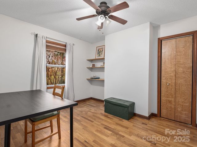 7 Wilson Creek Drive, Asheville, NC 28803