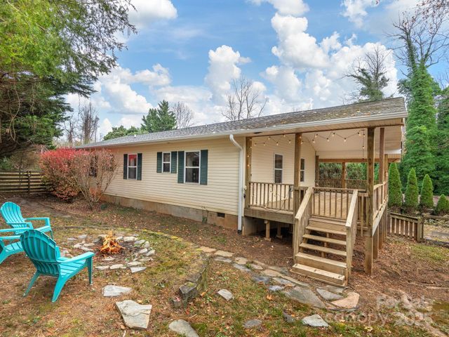 7 Wilson Creek Drive, Asheville, NC 28803