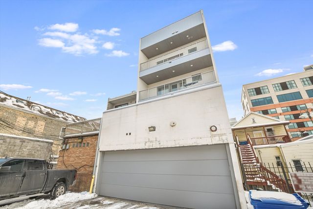 1544 W North Avenue 101, Chicago, IL 60642