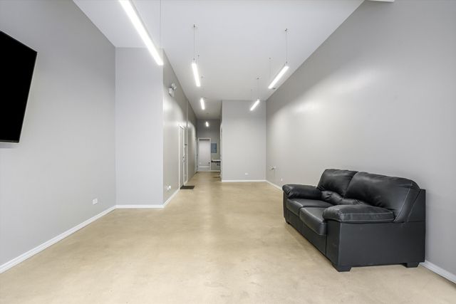 1544 W North Avenue 101, Chicago, IL 60642