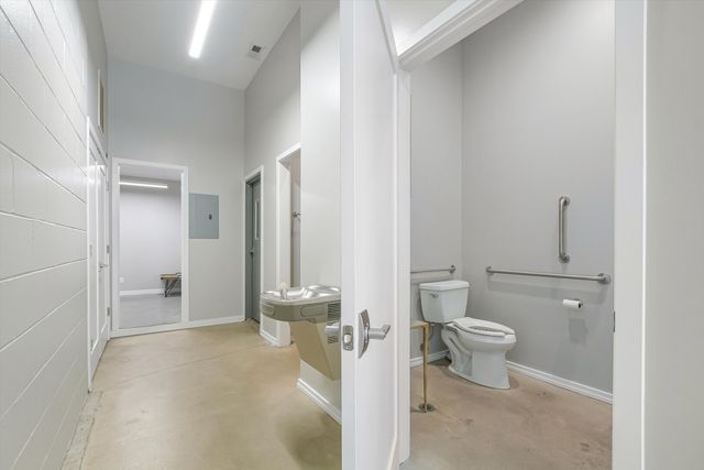 1544 W North Avenue 101, Chicago, IL 60642