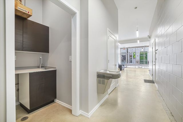 1544 W North Avenue 101, Chicago, IL 60642