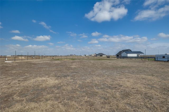 250 Alondrita Street, Celeste, TX 75423