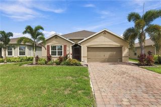 2717 Foralesca CT, Cape Coral, FL 33909