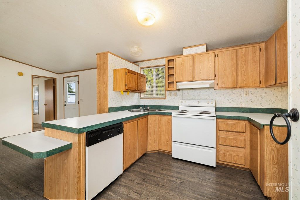 790 Riviera Dr Space 47, Boise, ID 83703 photo 12