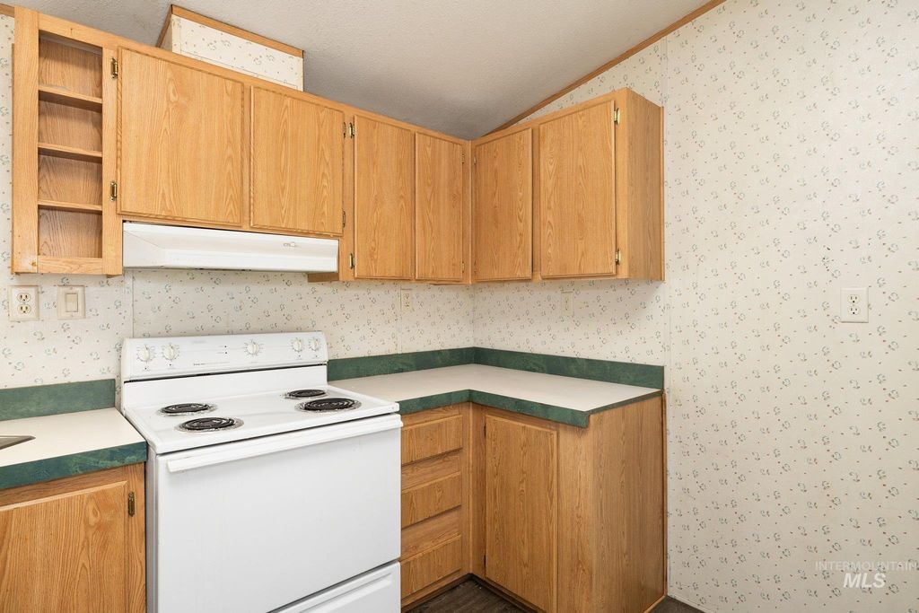 790 Riviera Dr Space 47, Boise, ID 83703 photo 13