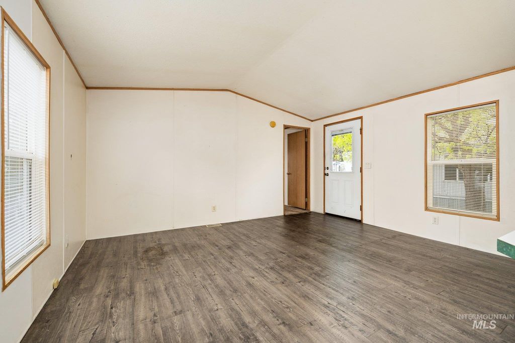 790 Riviera Dr Space 47, Boise, ID 83703 photo 8