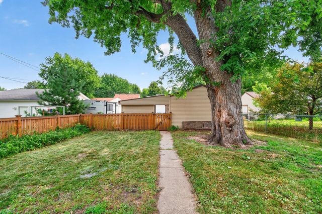 5521 37th Avenue S, Minneapolis, MN 55417
