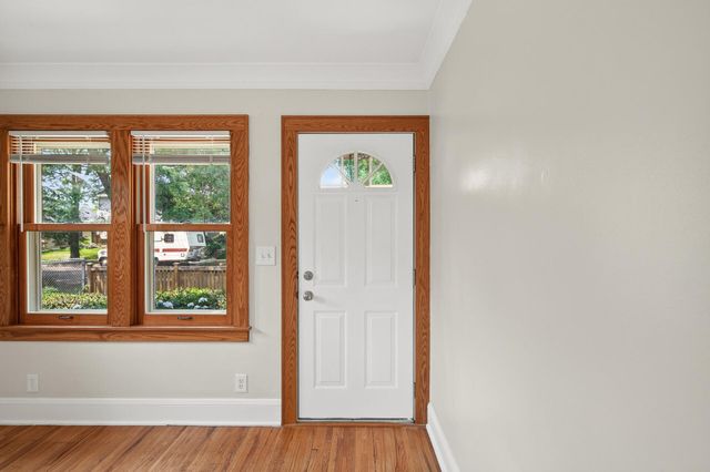5521 37th Avenue S, Minneapolis, MN 55417