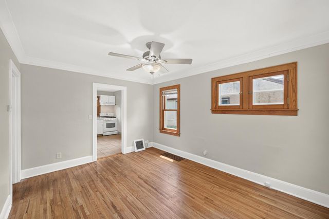 5521 37th Avenue S, Minneapolis, MN 55417