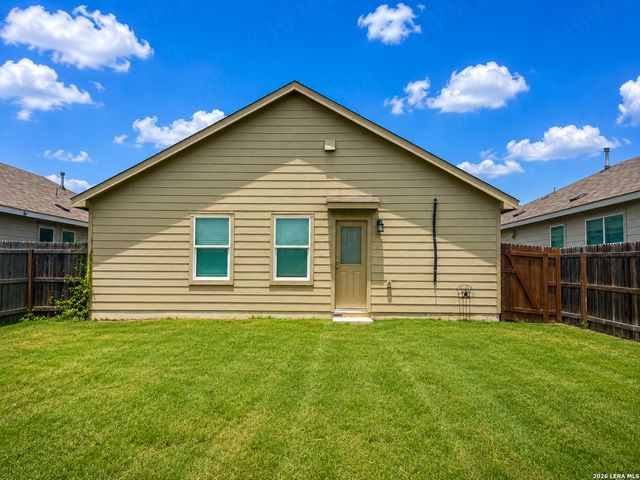 914 Albatross Way, San Antonio, TX 78221