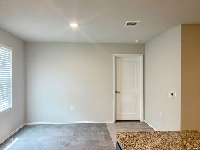 914 Albatross Way, San Antonio, TX 78221