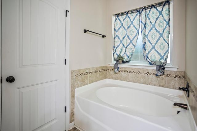 363 Foxchase Circle, North Augusta, SC 29860
