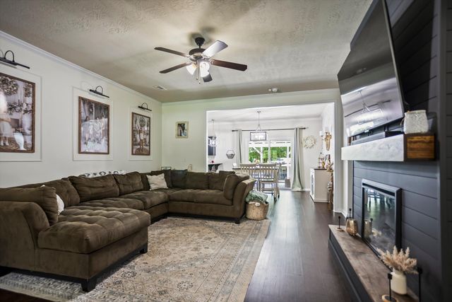 363 Foxchase Circle, North Augusta, SC 29860