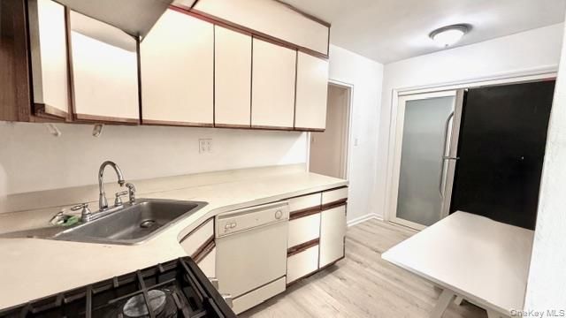 75-08 Bell Boulevard 2J, Bayside, NY 11364