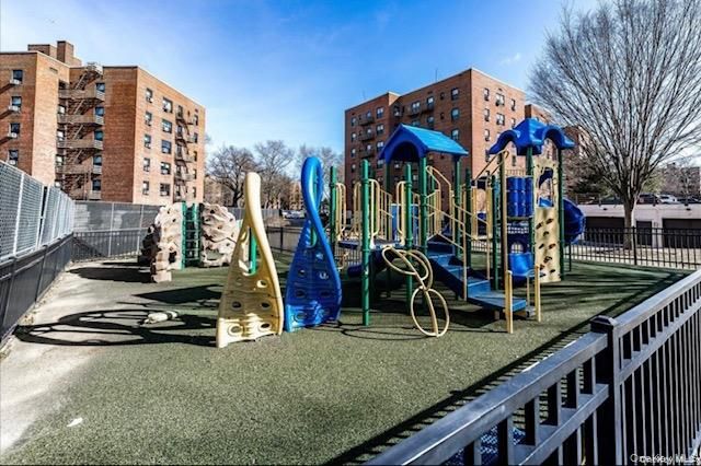 75-08 Bell Boulevard 2J, Bayside, NY 11364