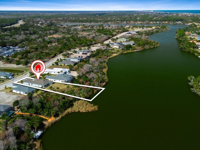 82 N Lakewalk Dr, Palm Coast, FL 32137