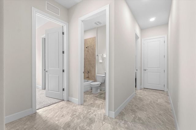 82 N Lakewalk Dr, Palm Coast, FL 32137