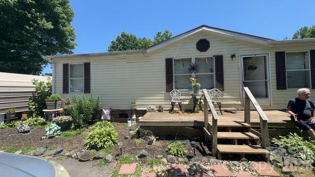 1694 Roy Caldwell Street, Morganton, NC 28655