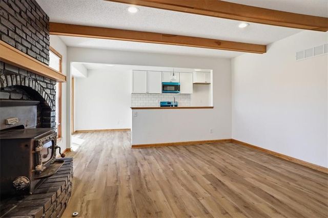 7829 N Garfield Avenue, Kansas City, MO 64118