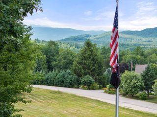 28 McCoy Ct # 4-5, Campton, NH 03223