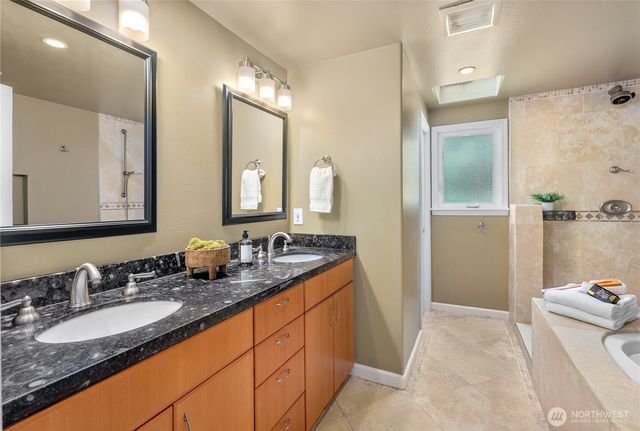 7625 79TH AVENUE SE, Snohomish, WA 98290