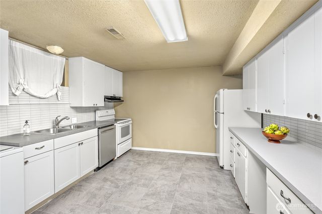 7625 79TH AVENUE SE, Snohomish, WA 98290