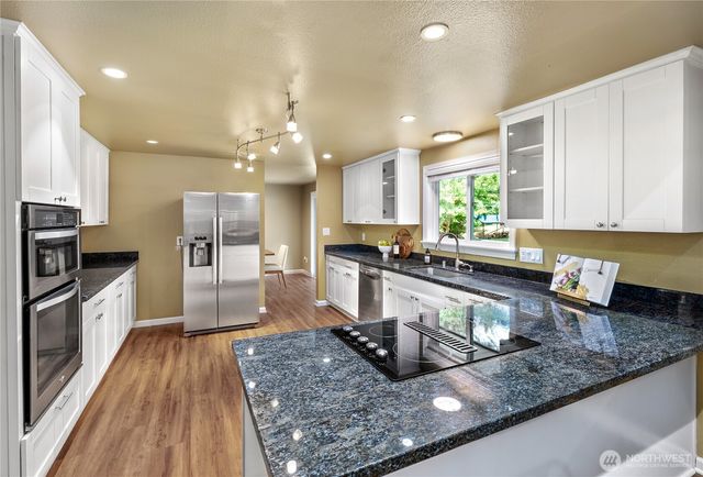 7625 79TH AVENUE SE, Snohomish, WA 98290