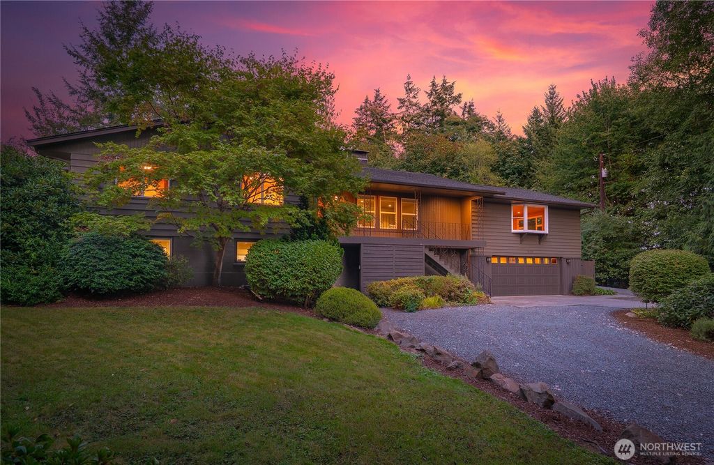 7625 79TH AVENUE SE, Snohomish, WA 98290