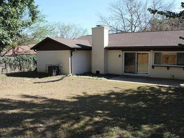 7517 Castillo Road, Fort Worth, TX 76112