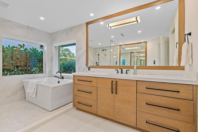 2408 Bay Village Court, Palm Beach Gardens, FL 33410