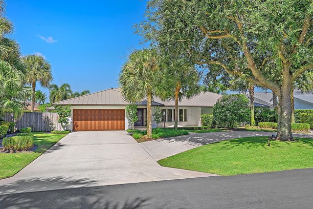 2408 Bay Village Court, Palm Beach Gardens, FL 33410