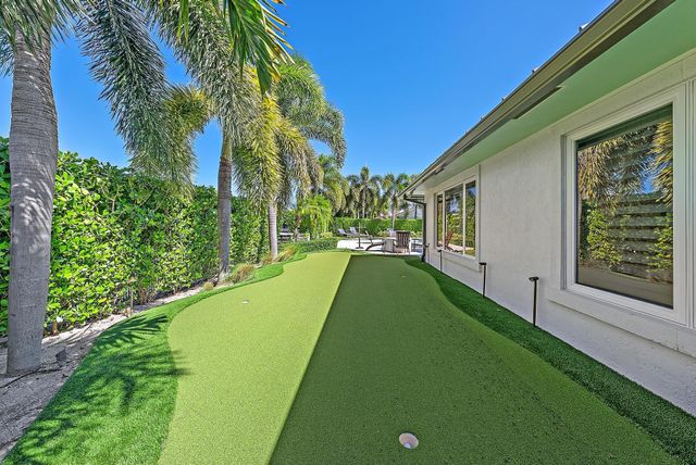 2408 Bay Village Court, Palm Beach Gardens, FL 33410