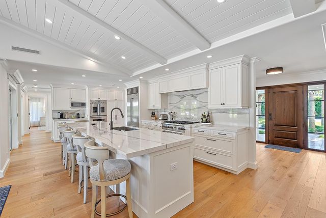 2408 Bay Village Court, Palm Beach Gardens, FL 33410