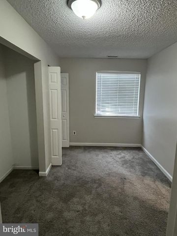 1504 WALDON CT, Sicklerville, NJ 08081