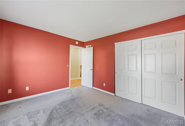 899 Du Pre Court, St Peters, MO 63376