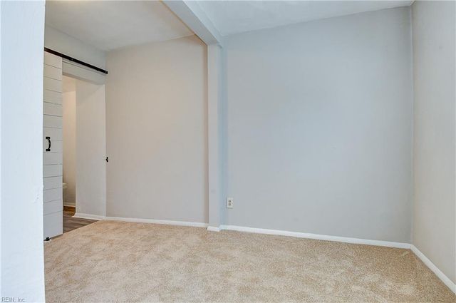 2717 Thomas ST, Chesapeake, VA 23323