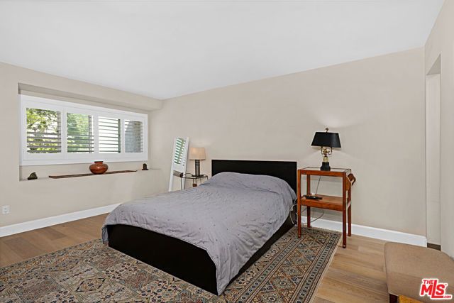 11824 Moorpark Street F, Studio City (los Angeles), CA 91604