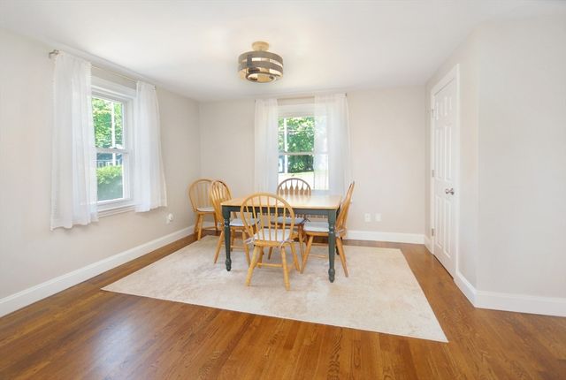 805 Old Connecticut Path, Framingham, MA 01701