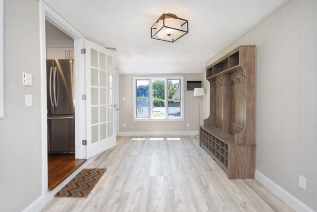 805 Old Connecticut Path, Framingham, MA 01701