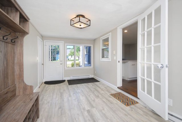805 Old Connecticut Path, Framingham, MA 01701