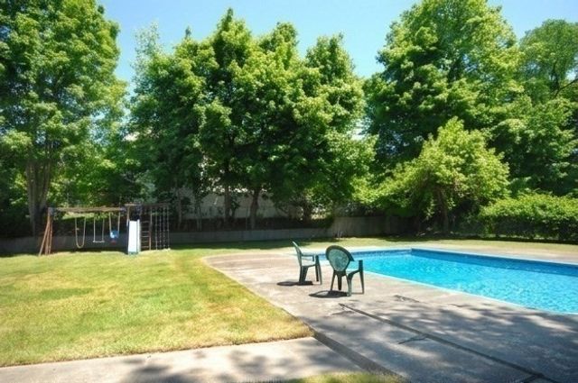 805 Old Connecticut Path, Framingham, MA 01701