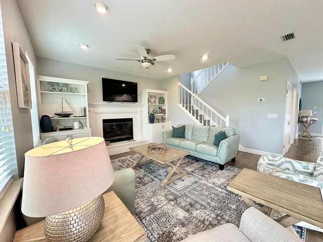 83 Sunfish Street, Destin, FL 32541