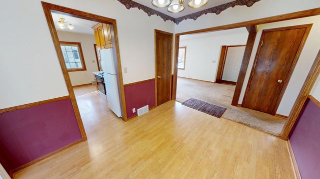 1204 Willmar Avenue SW, Willmar, MN 56201